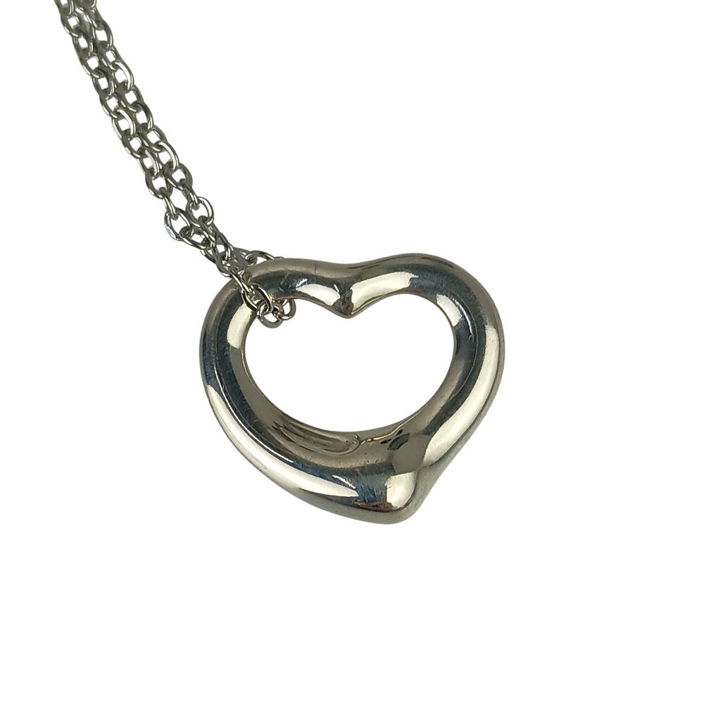 TIFFANY & CO. Silver Heart Necklace